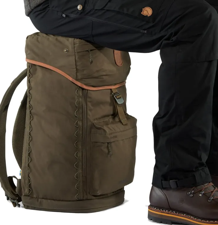 Day Packs-Fjallraven Singi Stubben - Dark Olive