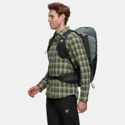 Day Packs-Mammut Ducan 26 Rucksack - Strata-Black