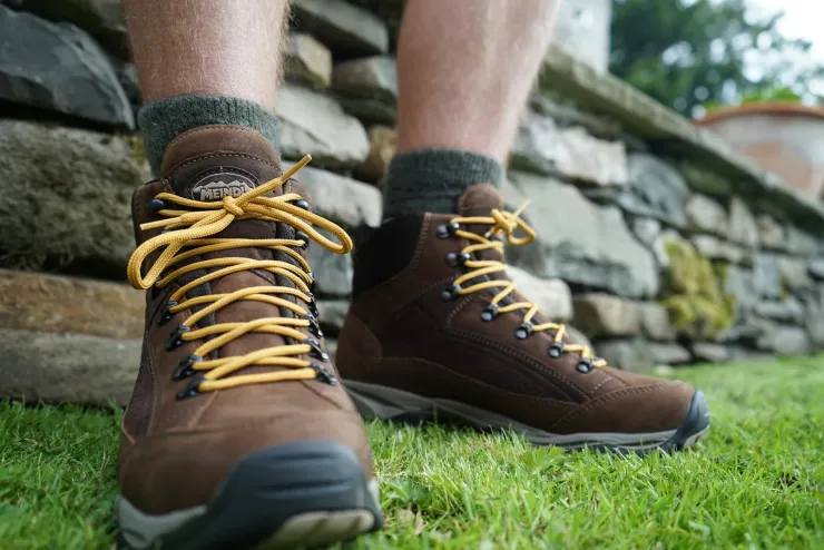 Hiking Shoes & Boots|Hiking Boots-Meindl Mens Baltimore GTX Boot - Chestnut-Mustard Yellow