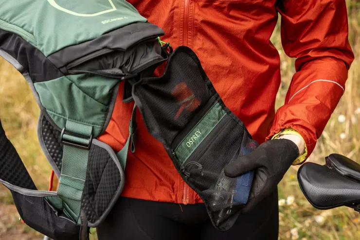 Fast & Light Rucksacks And Vests-Osprey Escapist Velocity 6 Rucksack - Tundra Green-Botanica