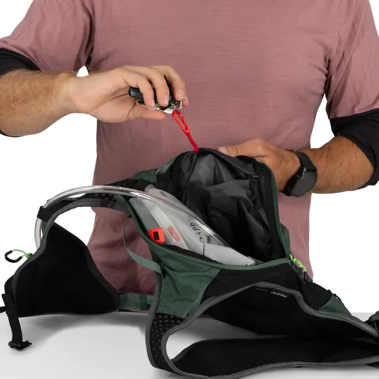 Fast & Light Rucksacks And Vests-Osprey Escapist Velocity 6 Rucksack - Tundra Green-Botanica