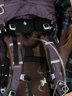 Backpacking Packs-Osprey Womens Aura AG 50 Rucksack - Enchantment Purple
