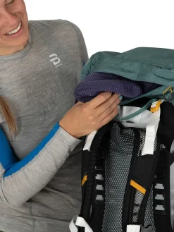 Day Packs-Osprey Womens Sirrus 36 Rucksack - Muted Space Blue