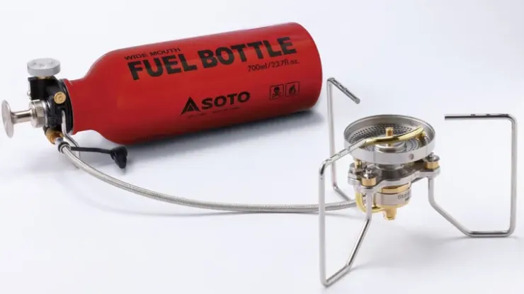 Lightweight Stoves-Soto StormBreaker and 700ml Fuel Bottle