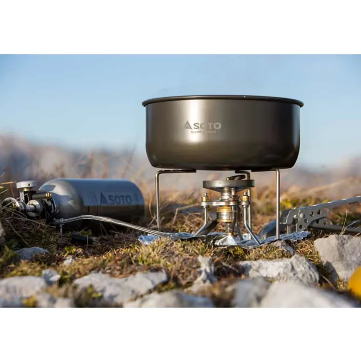 Lightweight Stoves-Soto StormBreaker and 700ml Fuel Bottle