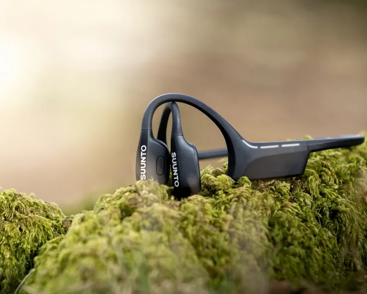 Wearable Tech-Suunto Wing Headphones - Black