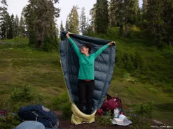 Backpacking & Lightweight Sleeping Bags-Thermarest Therm-a-Rest Corus -6C Sleeping Quilt - Regular